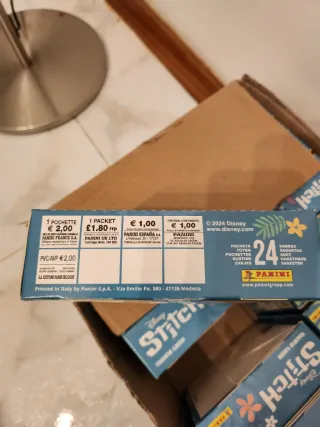 Caixa Cromos Disney Stitch Panini