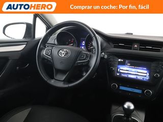 Toyota Avensis 2.0 Advance