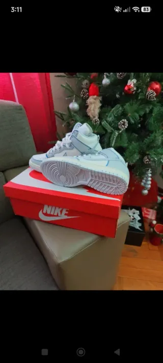 Tenis Nike Nuevos Blanco y Azul