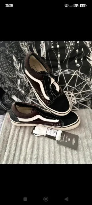 Tenis Vans Old Skool Negro y Blanco