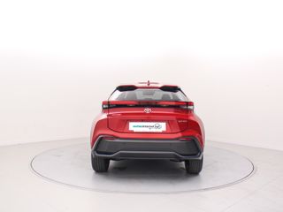 TOYOTA C-HR PLUG-IN HYBRID 220