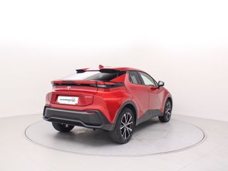 TOYOTA C-HR PLUG-IN HYBRID 220