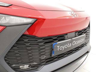 TOYOTA C-HR PLUG-IN HYBRID 220