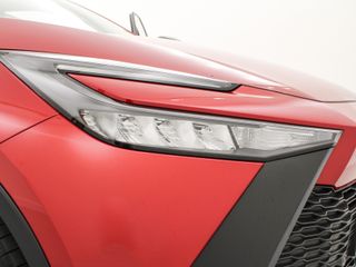 TOYOTA C-HR PLUG-IN HYBRID 220
