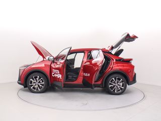 TOYOTA C-HR PLUG-IN HYBRID 220