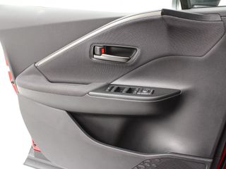 TOYOTA C-HR PLUG-IN HYBRID 220