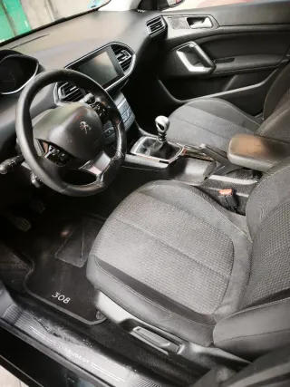 Peugeot 308 2017