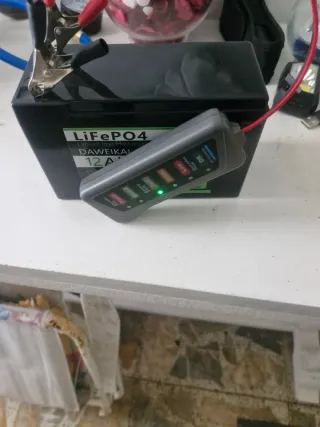 Batería LiFePO4 12V 12Ah DAWEIKALA