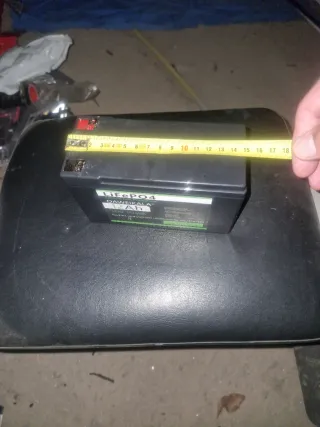 Batería LiFePO4 12V 12Ah DAWEIKALA