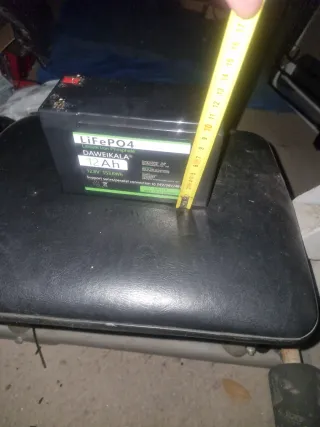 Batería LiFePO4 12V 12Ah DAWEIKALA