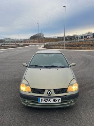 Renault Clio 2001