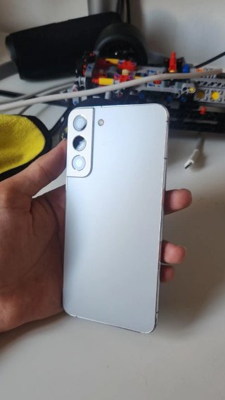Samsung S22 Plus e Watch 4