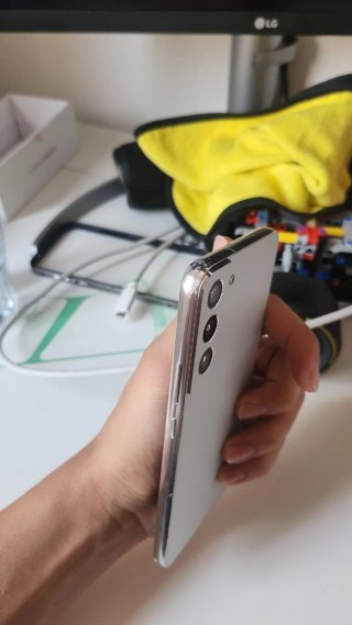Samsung S22 Plus e Watch 4