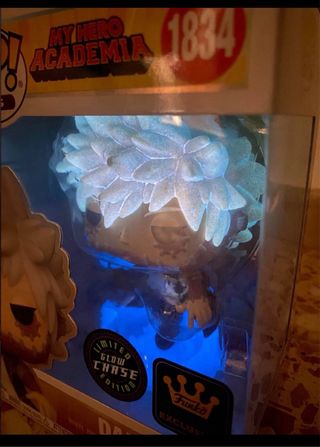 Funko Poplus Dabi 1834 Chase exclusivo