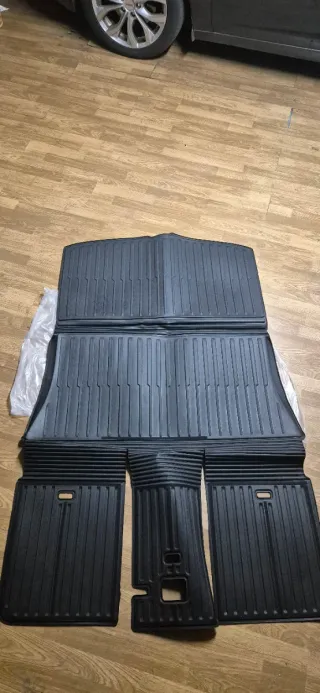 Tappetini Tesla Model Y Juniper 25-26 nuovi