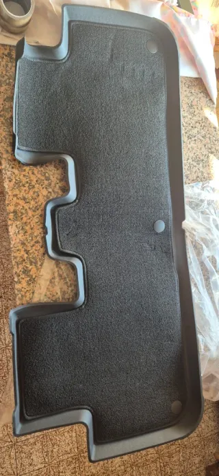 Tappetini TPE per Tesla Model Y Juniper 2