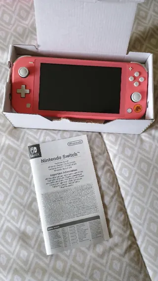Nintendo Switch Lite Animal Crossing Edizione Rosa