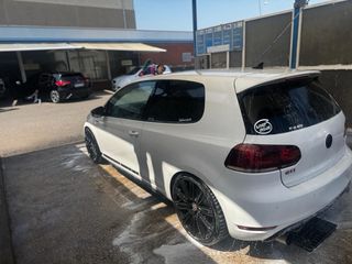 Volkswagen Golf GTI 2010