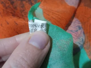 Sciarpa donna multicolore con stampa astratta