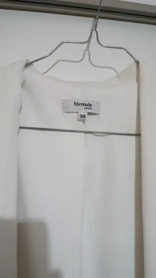 Americana Fórmula blanca mangas remangadas Talla M