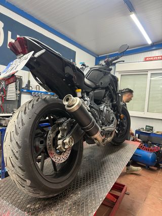 Yamaha MT-07 2024 Negra