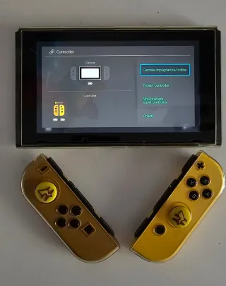 Nintendo Switch V2 edizione Pokémon Eevee.
