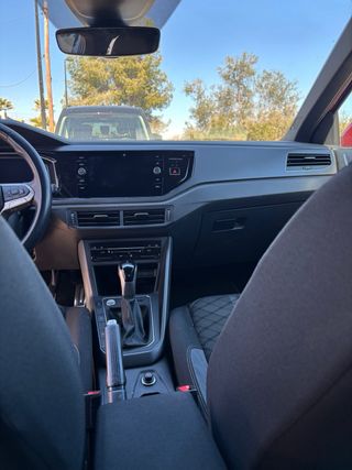 Volkswagen Taigo 1.5 150 r line dsg