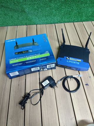 Linksys WRT54GL Wi-Fi Wireless-G Broadband Router