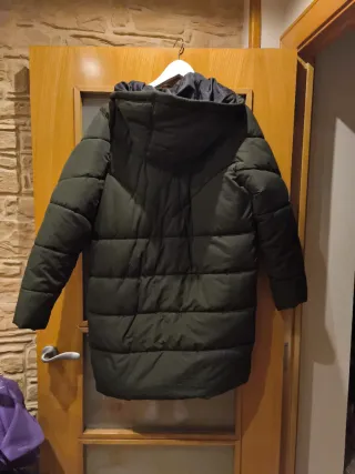 Chaqueta larga acolchada verde militar Noisy May