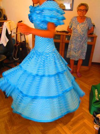 Traje de Flamenca azul y blanco