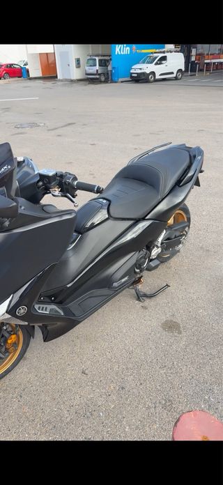 Yamaha T-Max 530 2020