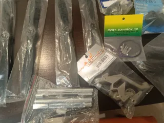 Accesorios aeromodelismo nuevos