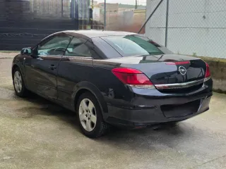 Opel Astra 2007