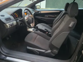 Opel Astra 2007