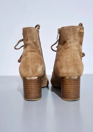 Sandali Liu Jo scamosciati marroni con lacci