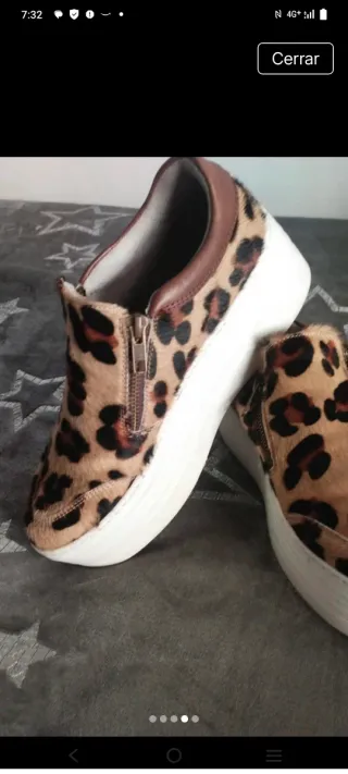 Zapatos con estampado de leopardo y cremallera