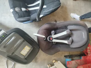 Sillas de coche para bebé y base Isofix