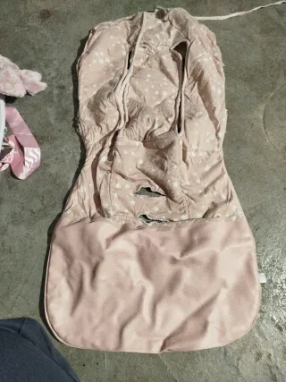 Saco para silla Mayoral rosa estrellas