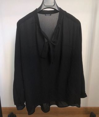 Camicia Me&Me nera con fiocco