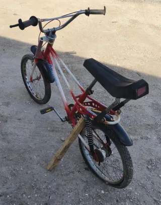 Bicicleta Rabasa Derbi Roja
