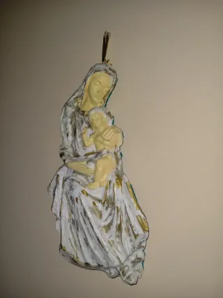 Madonna in gesso lavorata a mano altezza 25 cm