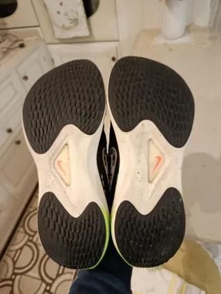 Nike Zoom Fly 5 Black Ghost