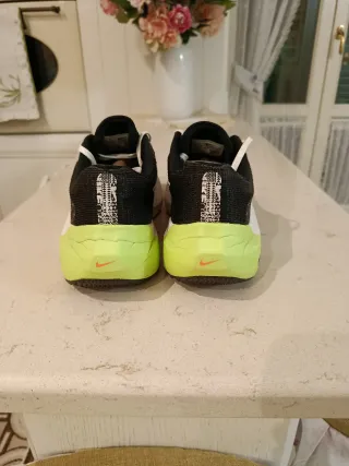 Nike Zoom Fly 5 Black Ghost