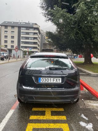 Ford Focus 2007 Pegatina C