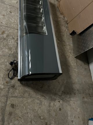 Nevera de barra con 7 cubetas