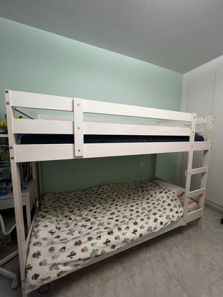 Literas Ikea con 2 colchones