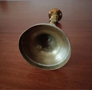 Antiguo Candelabro de Bronce