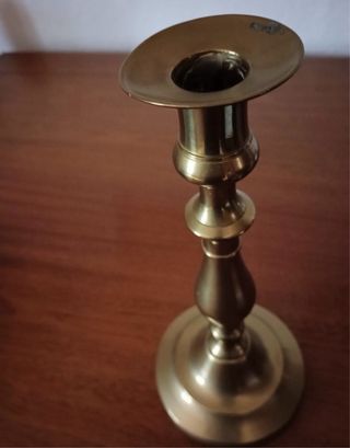 Antiguo Candelabro de Bronce