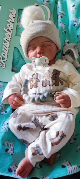 Reborn niño completo silicona 50cm