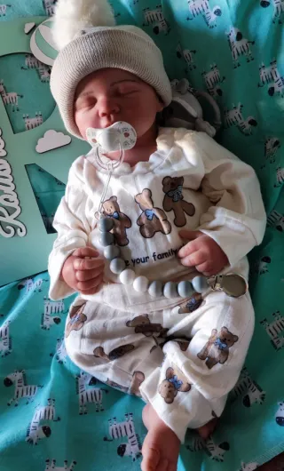 Reborn niño completo silicona 50cm